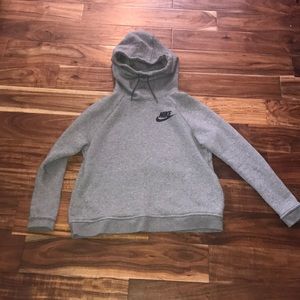 🔴SOLD🔴 Nike rally hoodie